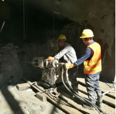 大丰镇水下抗分散灌浆料特点 水下不分散注浆料介绍